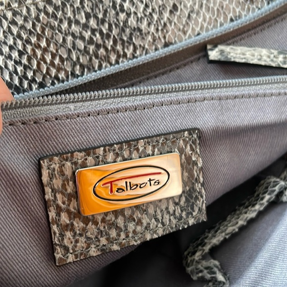 Like new Talbots clutch faux snakeskin date night bag - Picture 6 of 8